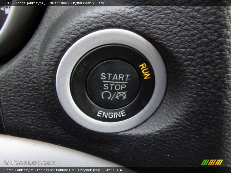 Brilliant Black Crystal Pearl / Black 2012 Dodge Journey SE