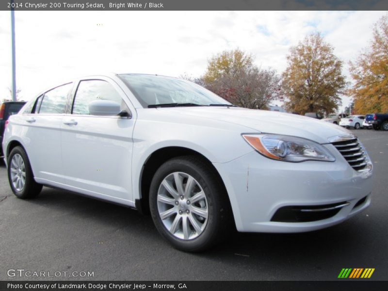 Bright White / Black 2014 Chrysler 200 Touring Sedan
