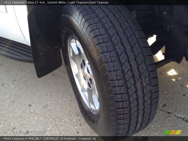 Summit White / Light Titanium/Dark Titanium 2011 Chevrolet Tahoe LT 4x4