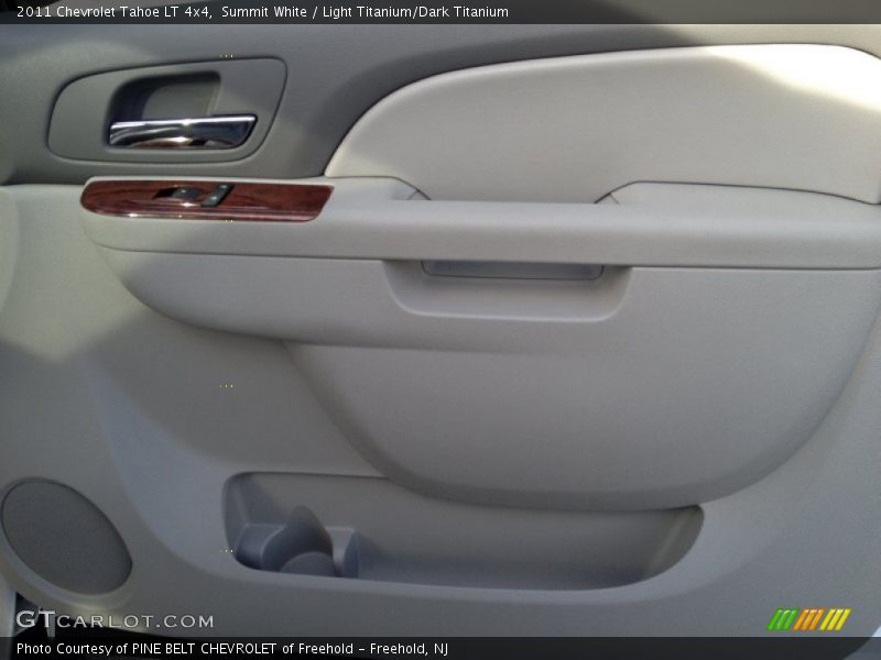 Summit White / Light Titanium/Dark Titanium 2011 Chevrolet Tahoe LT 4x4