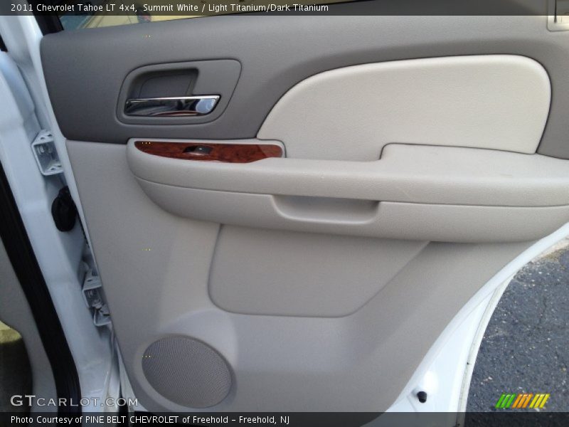 Summit White / Light Titanium/Dark Titanium 2011 Chevrolet Tahoe LT 4x4