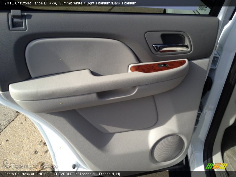 Summit White / Light Titanium/Dark Titanium 2011 Chevrolet Tahoe LT 4x4