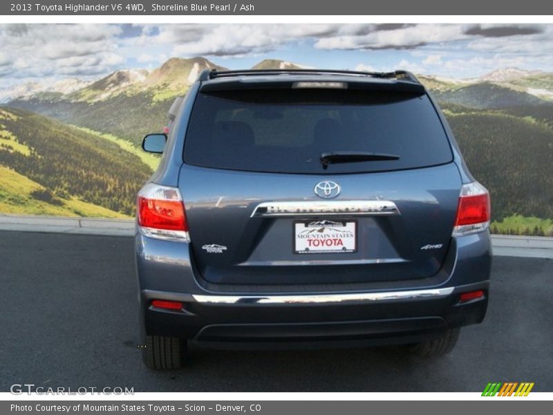 Shoreline Blue Pearl / Ash 2013 Toyota Highlander V6 4WD
