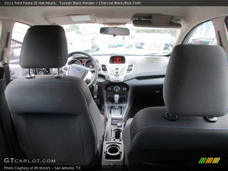 Tuxedo Black Metallic / Charcoal Black/Blue Cloth 2011 Ford Fiesta SE Hatchback