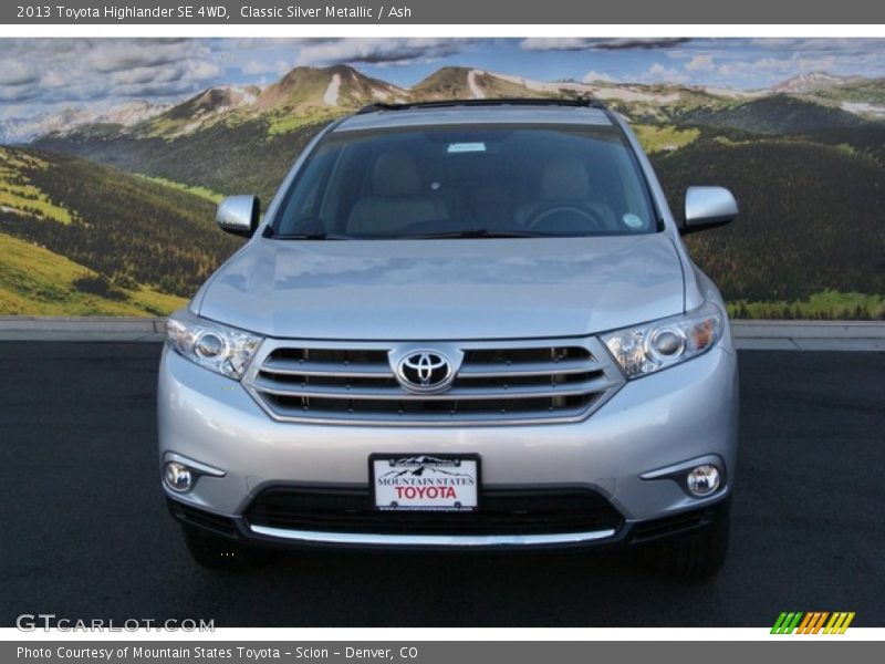 Classic Silver Metallic / Ash 2013 Toyota Highlander SE 4WD