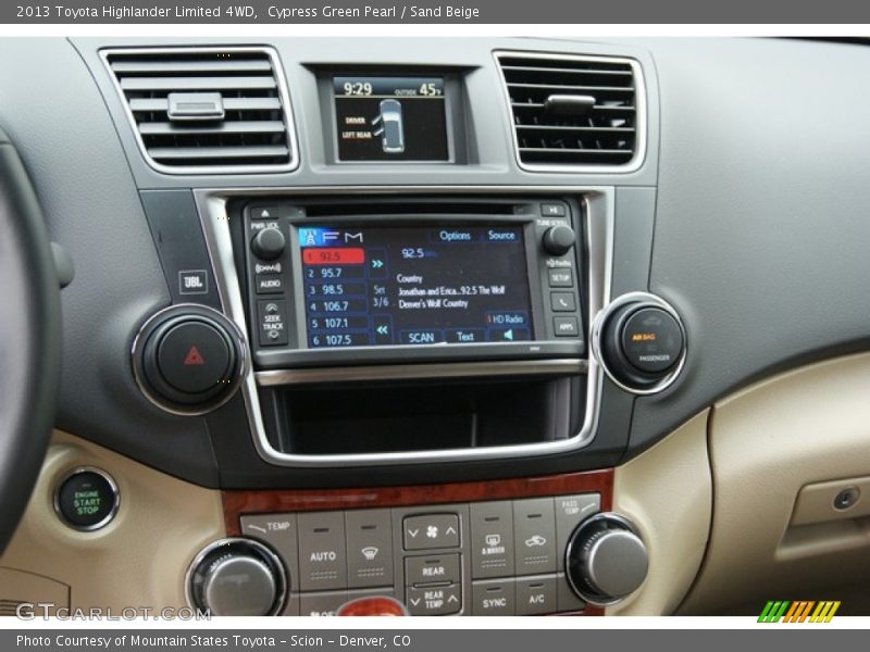 Cypress Green Pearl / Sand Beige 2013 Toyota Highlander Limited 4WD