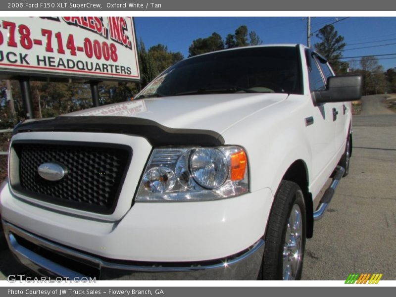 Oxford White / Tan 2006 Ford F150 XLT SuperCrew