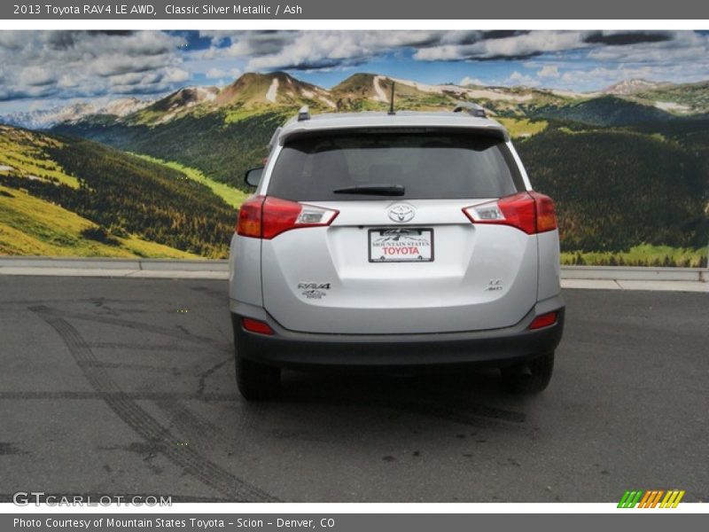 Classic Silver Metallic / Ash 2013 Toyota RAV4 LE AWD