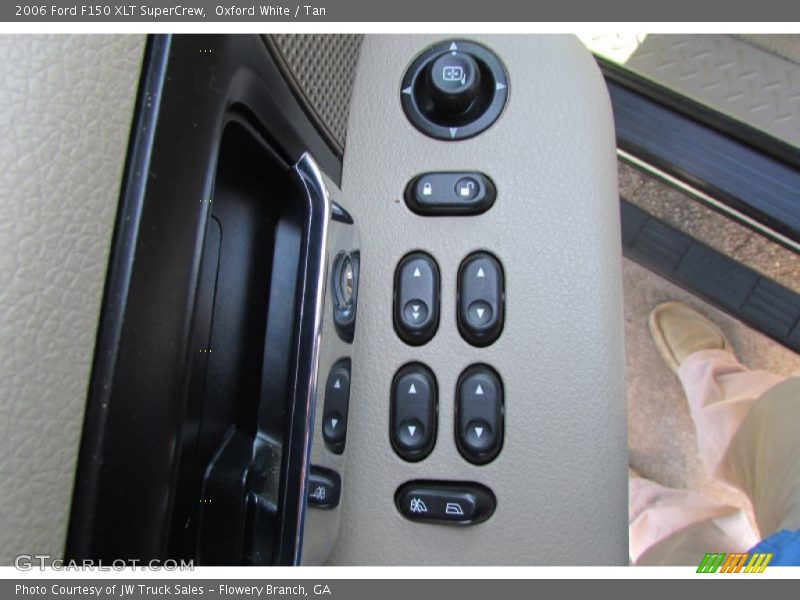 Oxford White / Tan 2006 Ford F150 XLT SuperCrew