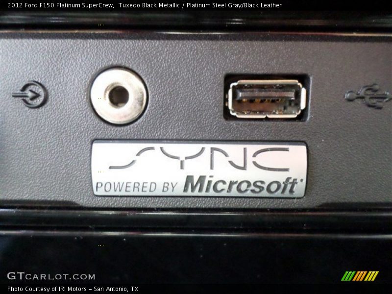 Tuxedo Black Metallic / Platinum Steel Gray/Black Leather 2012 Ford F150 Platinum SuperCrew