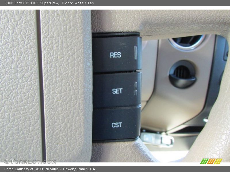 Oxford White / Tan 2006 Ford F150 XLT SuperCrew
