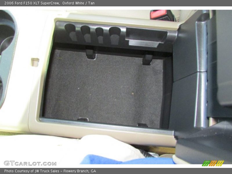 Oxford White / Tan 2006 Ford F150 XLT SuperCrew
