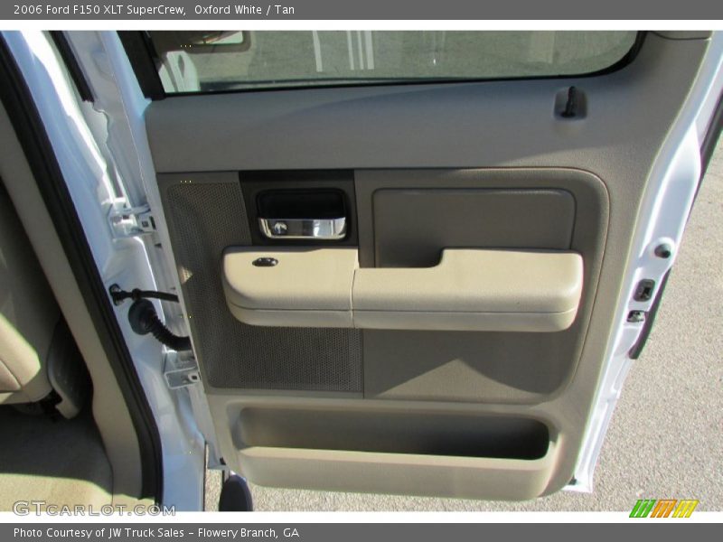 Oxford White / Tan 2006 Ford F150 XLT SuperCrew