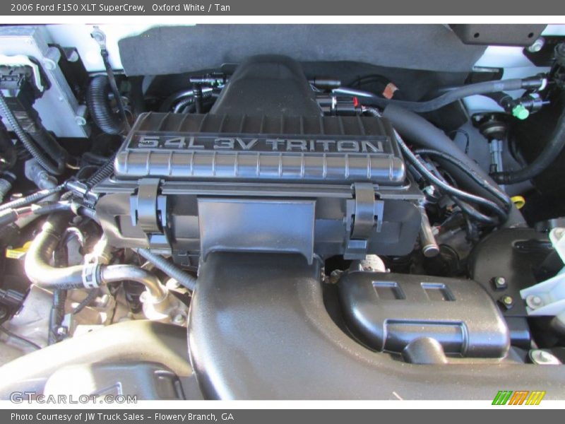 Oxford White / Tan 2006 Ford F150 XLT SuperCrew