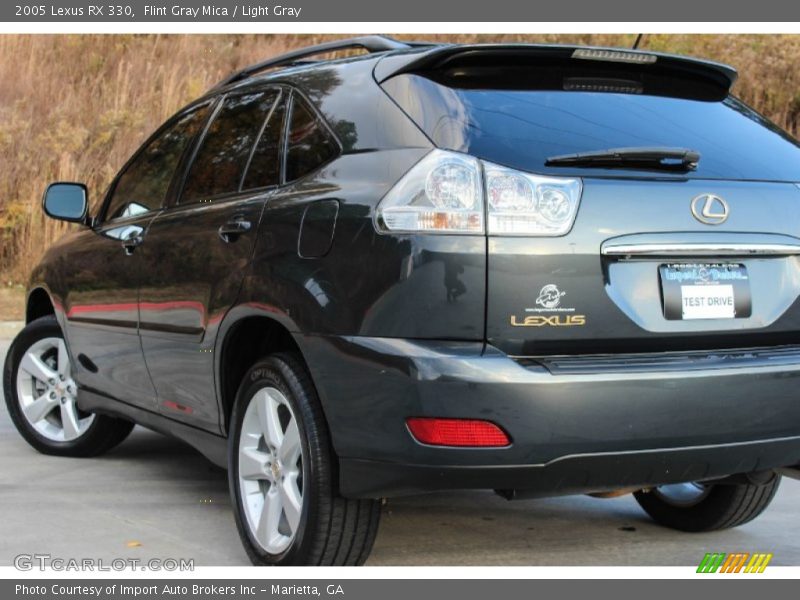 Flint Gray Mica / Light Gray 2005 Lexus RX 330