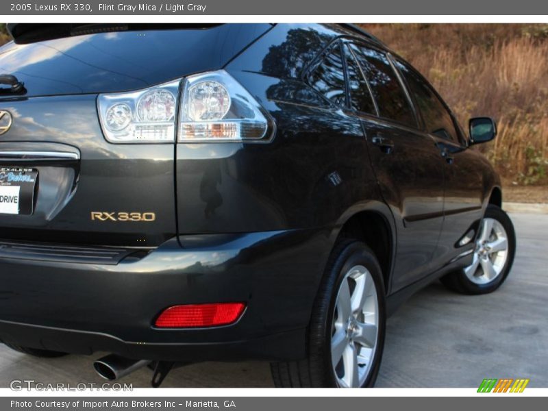 Flint Gray Mica / Light Gray 2005 Lexus RX 330
