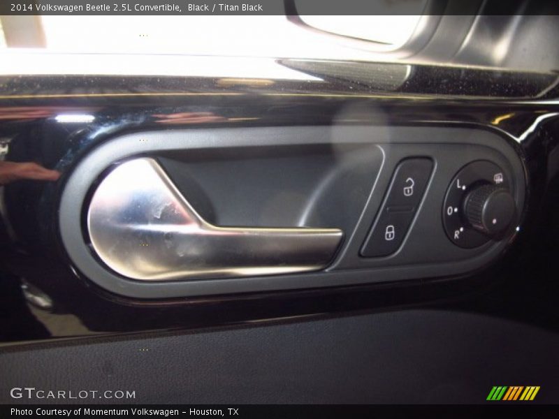 Black / Titan Black 2014 Volkswagen Beetle 2.5L Convertible