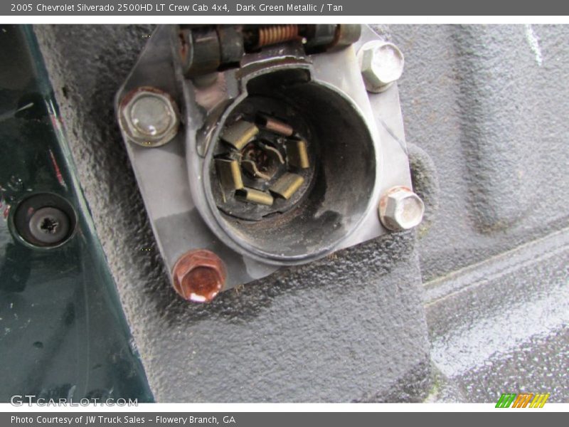 Dark Green Metallic / Tan 2005 Chevrolet Silverado 2500HD LT Crew Cab 4x4