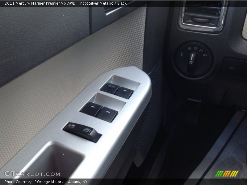Ingot Silver Metallic / Black 2011 Mercury Mariner Premier V6 AWD