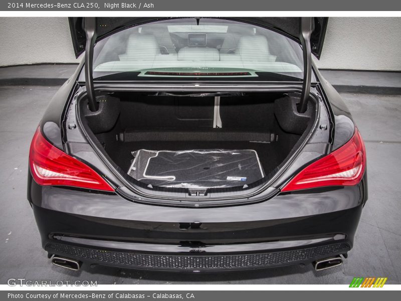 Night Black / Ash 2014 Mercedes-Benz CLA 250