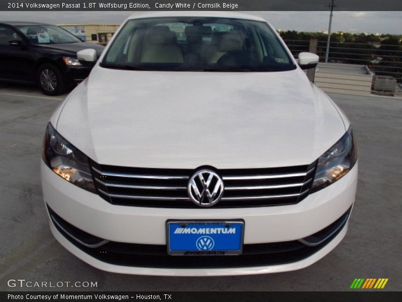 Candy White / Cornsilk Beige 2014 Volkswagen Passat 1.8T Wolfsburg Edition