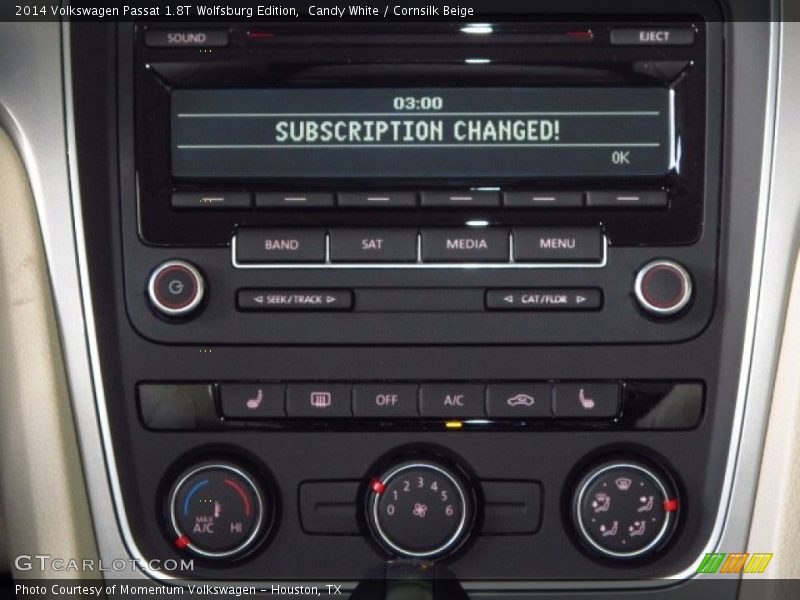 Candy White / Cornsilk Beige 2014 Volkswagen Passat 1.8T Wolfsburg Edition