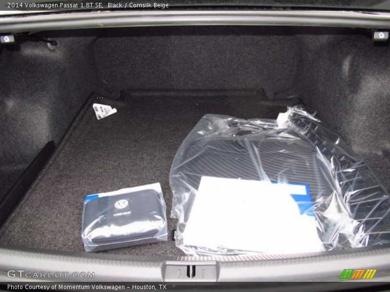 Black / Cornsilk Beige 2014 Volkswagen Passat 1.8T SE