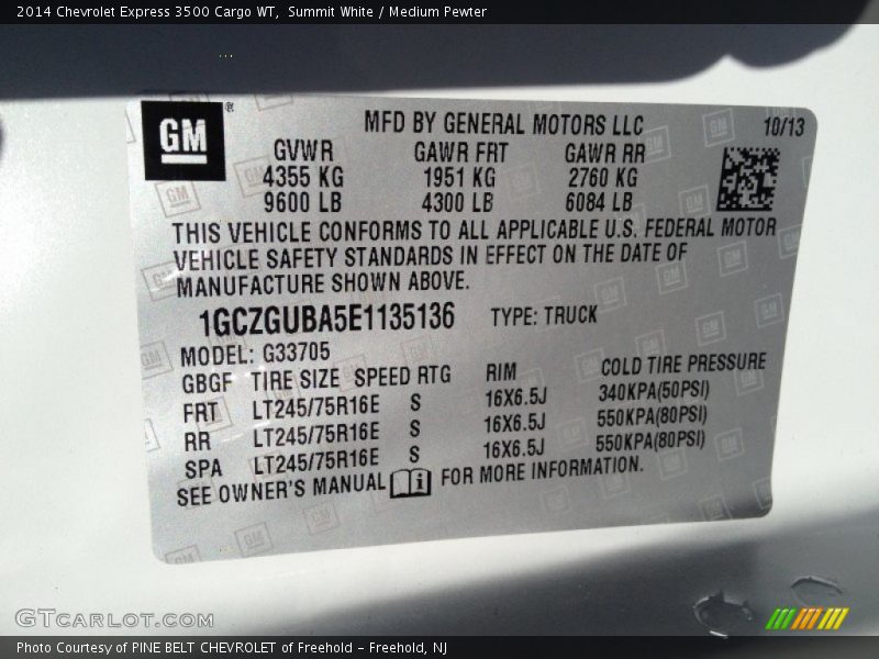 Summit White / Medium Pewter 2014 Chevrolet Express 3500 Cargo WT