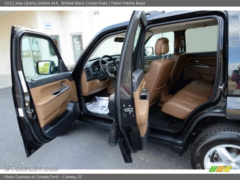 Brilliant Black Crystal Pearl / Pastel Pebble Beige 2012 Jeep Liberty Limited 4x4