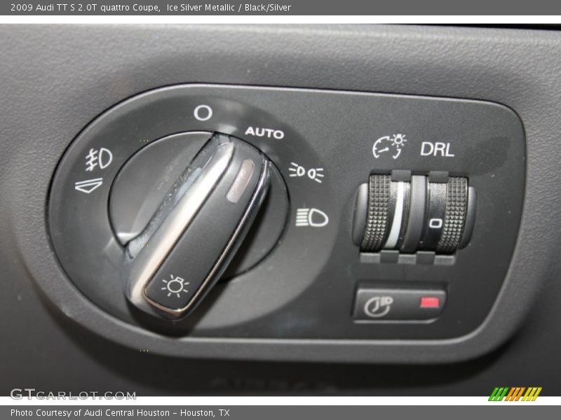 Ice Silver Metallic / Black/Silver 2009 Audi TT S 2.0T quattro Coupe