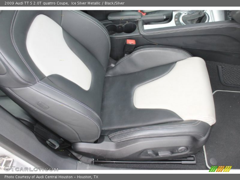 Front Seat of 2009 TT S 2.0T quattro Coupe