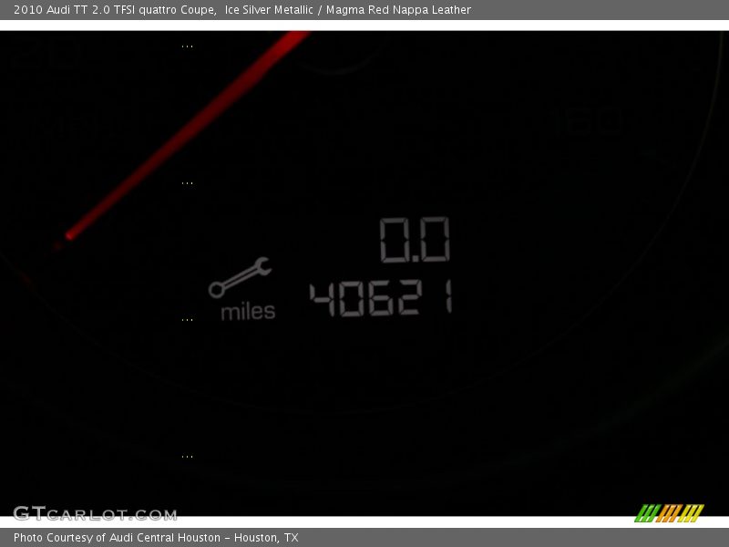Ice Silver Metallic / Magma Red Nappa Leather 2010 Audi TT 2.0 TFSI quattro Coupe