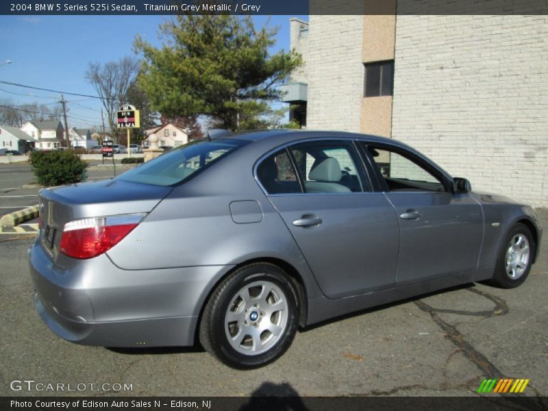 Titanium Grey Metallic / Grey 2004 BMW 5 Series 525i Sedan