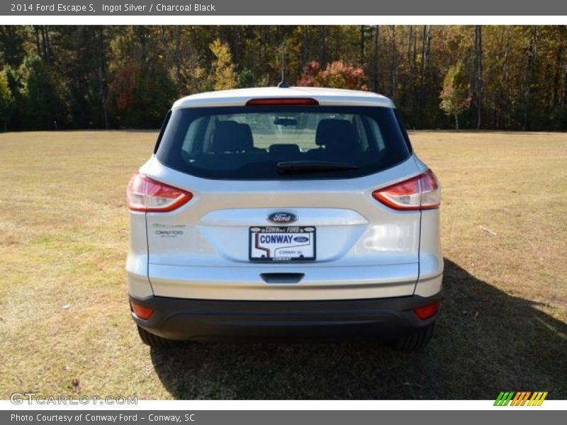 Ingot Silver / Charcoal Black 2014 Ford Escape S