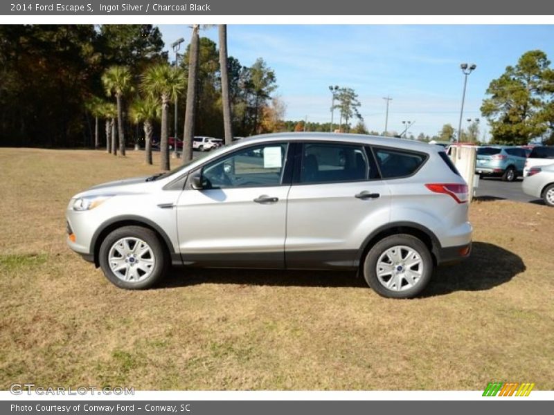 Ingot Silver / Charcoal Black 2014 Ford Escape S