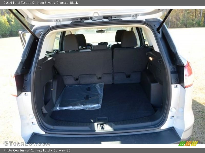 Ingot Silver / Charcoal Black 2014 Ford Escape S