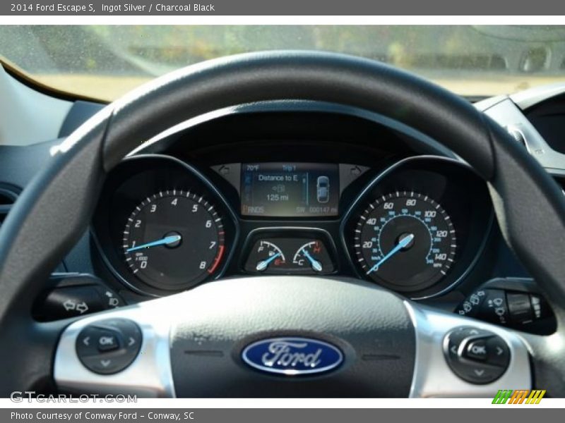 Ingot Silver / Charcoal Black 2014 Ford Escape S