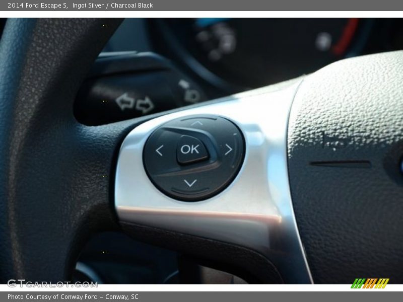 Ingot Silver / Charcoal Black 2014 Ford Escape S