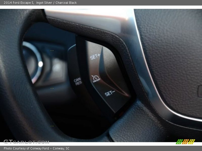 Ingot Silver / Charcoal Black 2014 Ford Escape S