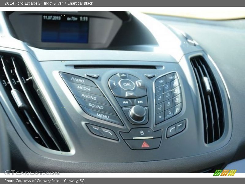 Ingot Silver / Charcoal Black 2014 Ford Escape S