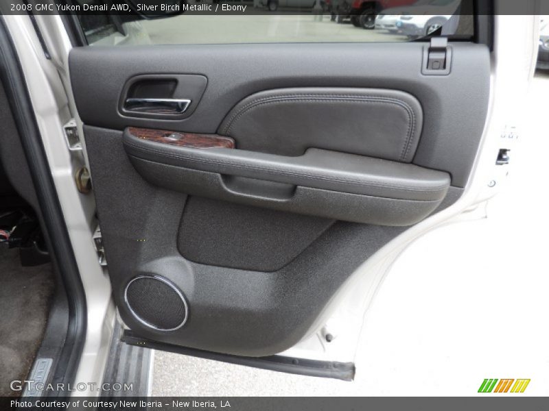 Silver Birch Metallic / Ebony 2008 GMC Yukon Denali AWD