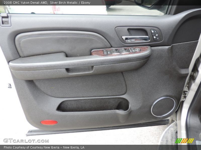 Silver Birch Metallic / Ebony 2008 GMC Yukon Denali AWD