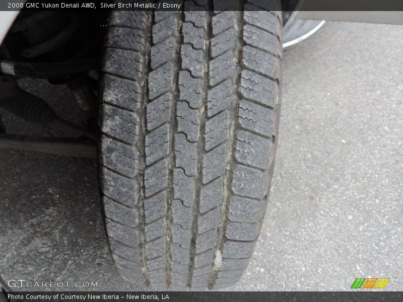 Silver Birch Metallic / Ebony 2008 GMC Yukon Denali AWD