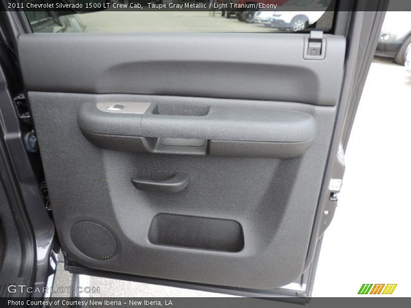 Taupe Gray Metallic / Light Titanium/Ebony 2011 Chevrolet Silverado 1500 LT Crew Cab