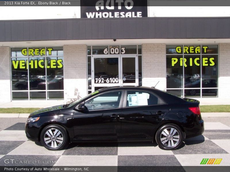 Ebony Black / Black 2013 Kia Forte EX