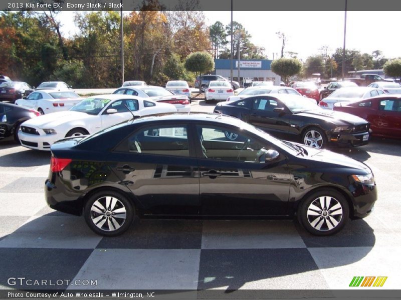 Ebony Black / Black 2013 Kia Forte EX