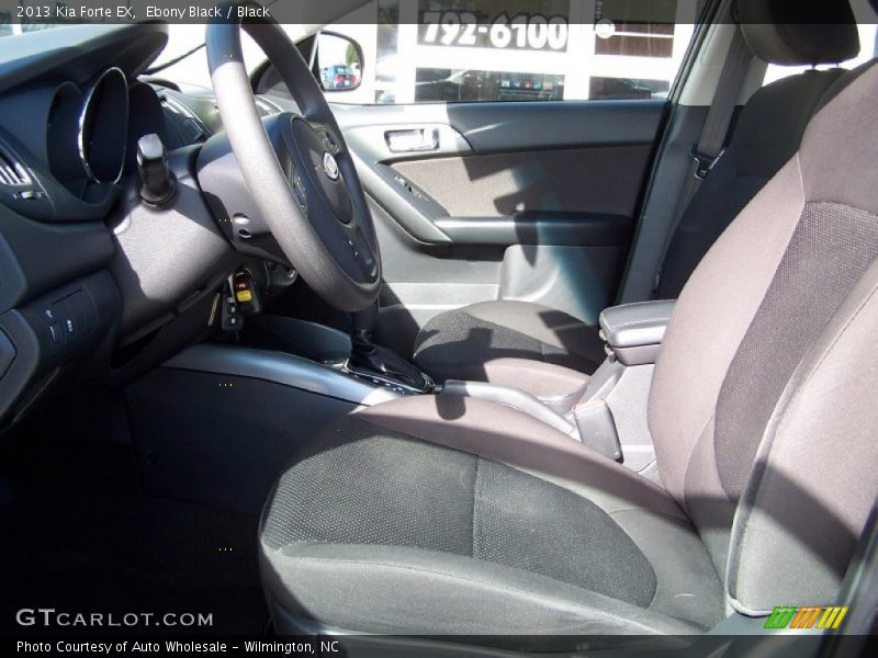 Ebony Black / Black 2013 Kia Forte EX