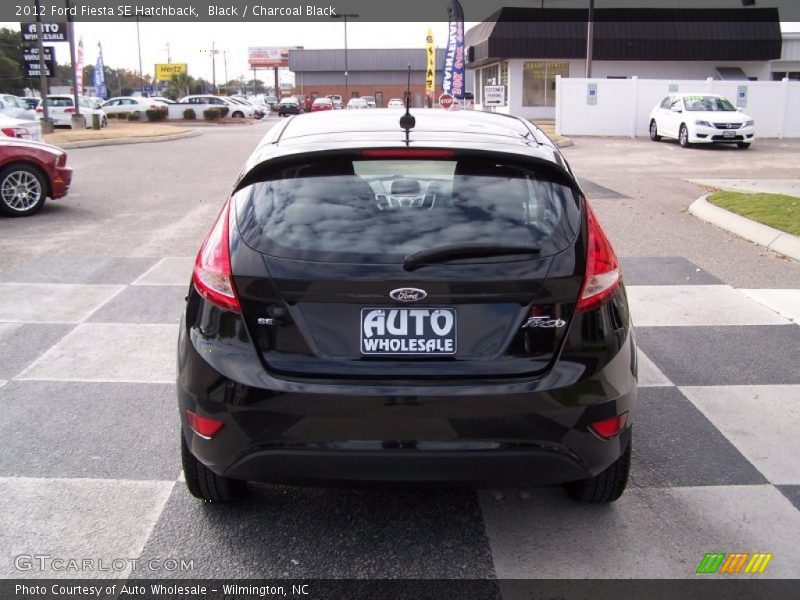 Black / Charcoal Black 2012 Ford Fiesta SE Hatchback