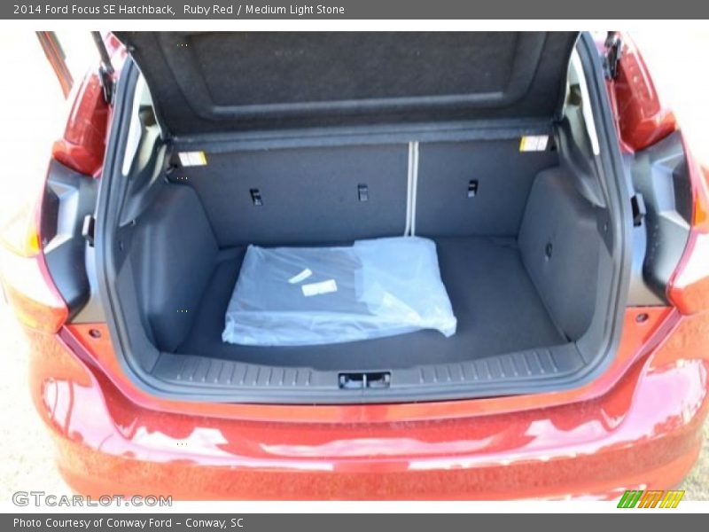 Ruby Red / Medium Light Stone 2014 Ford Focus SE Hatchback