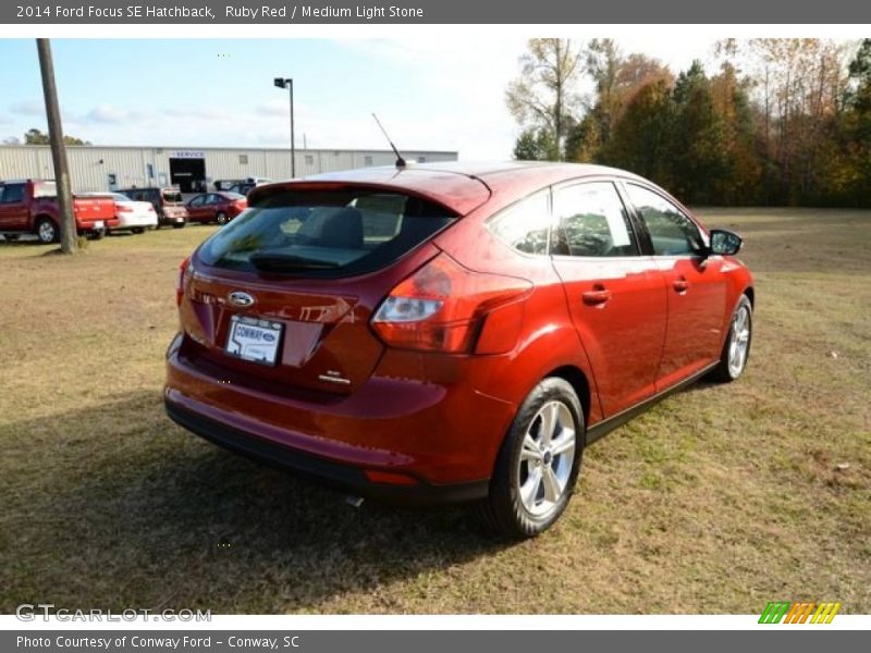 Ruby Red / Medium Light Stone 2014 Ford Focus SE Hatchback